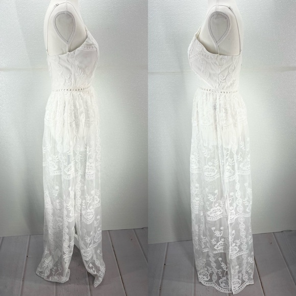 NWOT LACED CROCHET DRESS SIZE SMALL - Picture 12 of 17